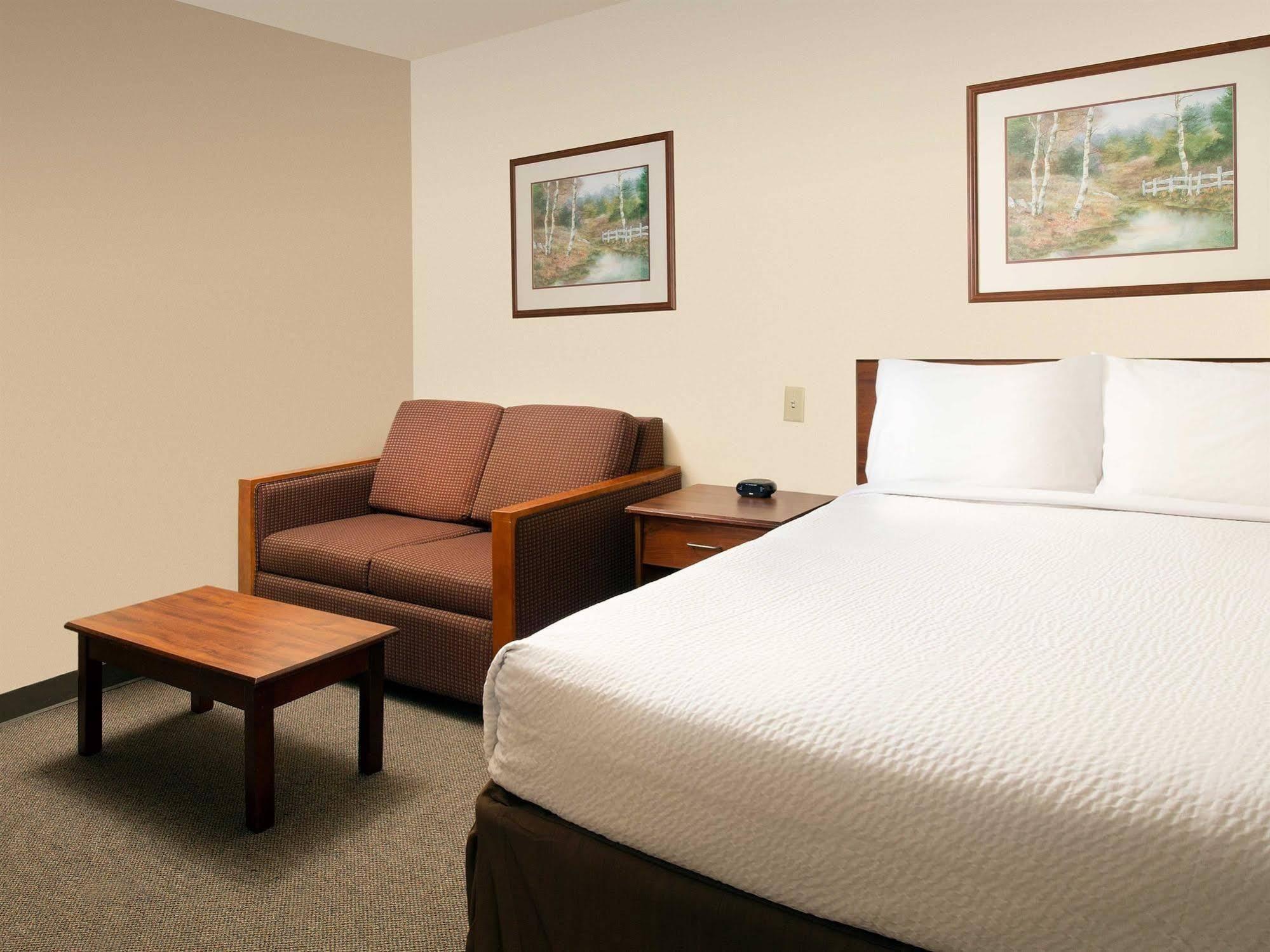 Woodspring Suites Raleigh Apex Esterno foto